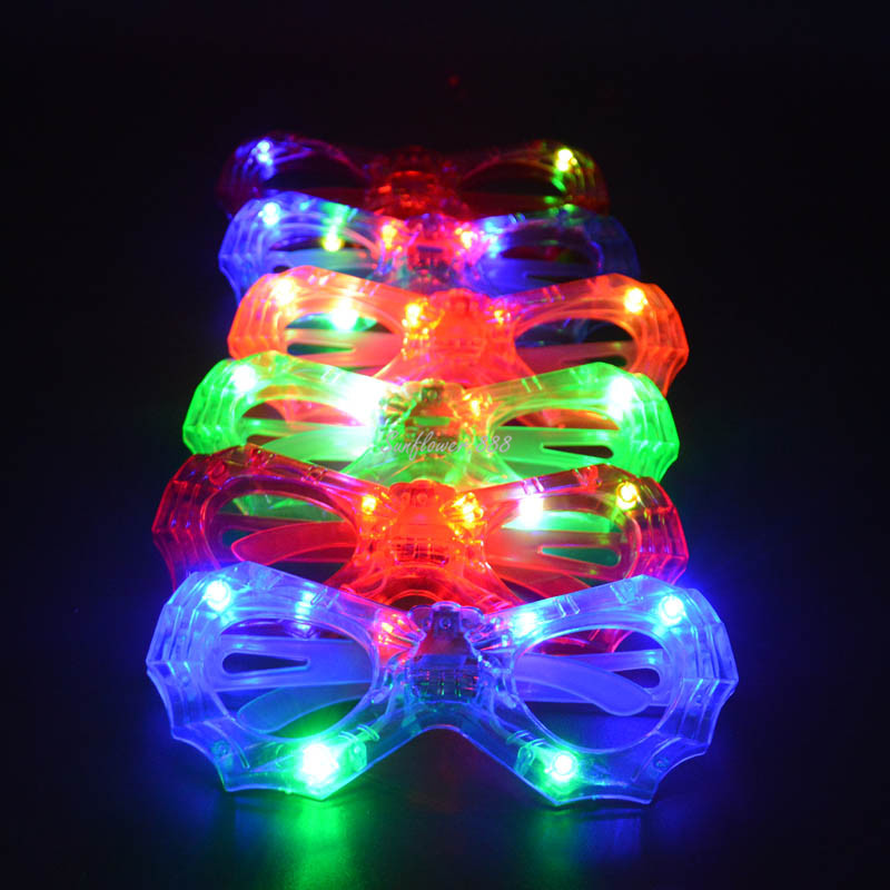 Pack Light Up Toy Party Favors - Cotton Candy Cone recension och pris