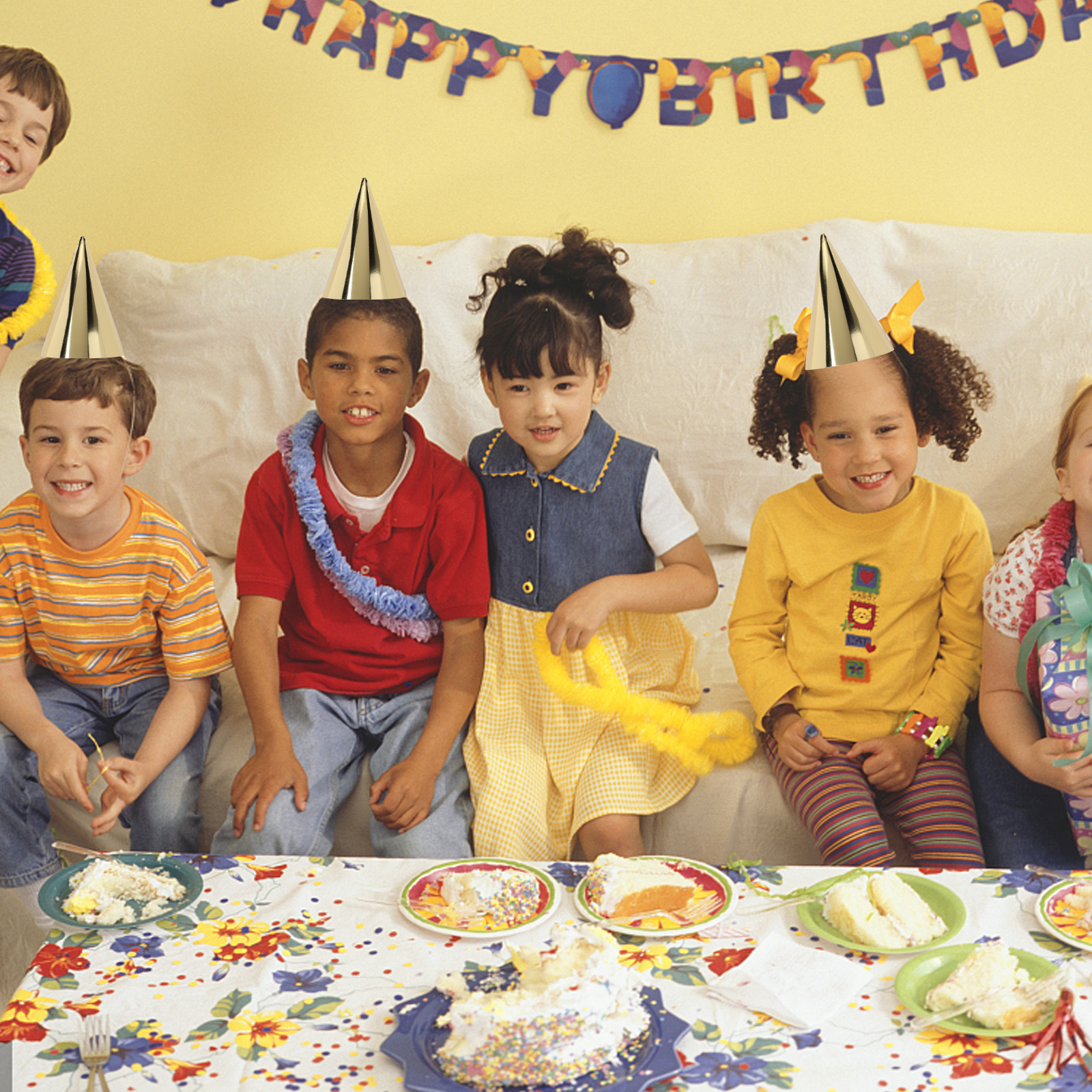 8 Pcs Birthday Hat Mini Assort - Party Hat Cone recension och pris