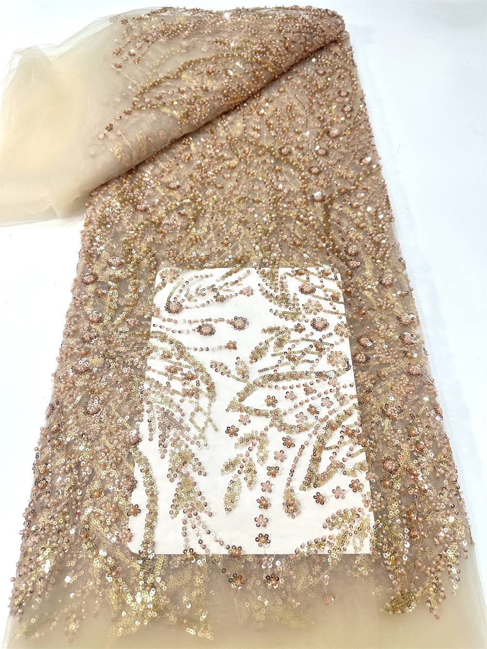 African Luxury French Beaded L - Glitter Tablecloth recension och pris